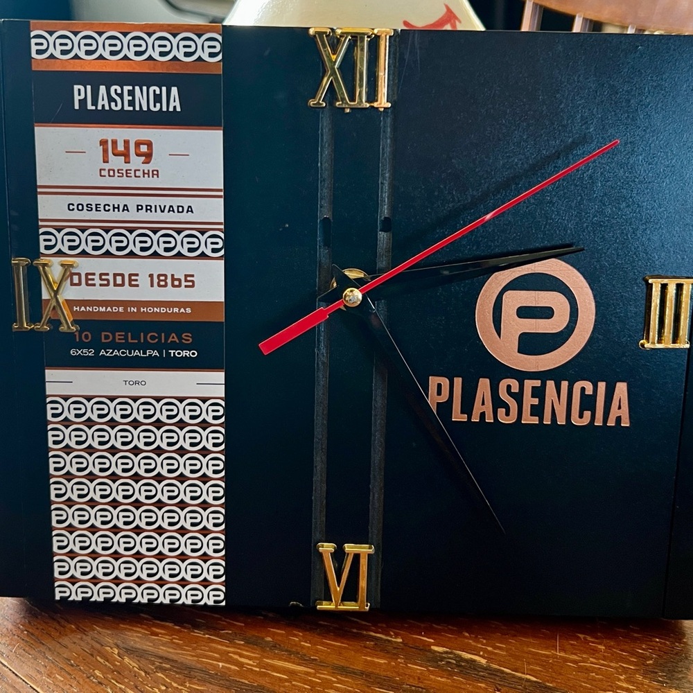 Plasencia Cigarbox Black and Gold Wall Clock